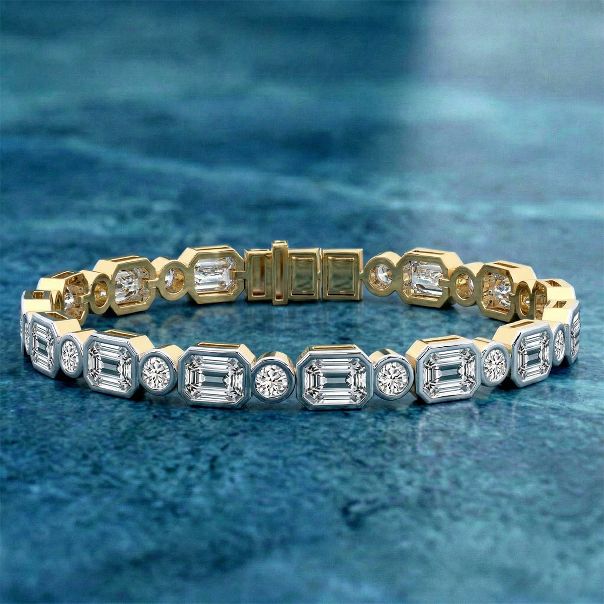 Sparkles Emerald & Round Brilliant Cut Diamond Bracelet