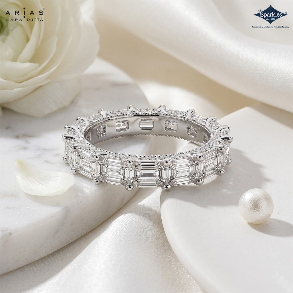 Arias by Lara Dutta Signature Emerald Eternity Ring