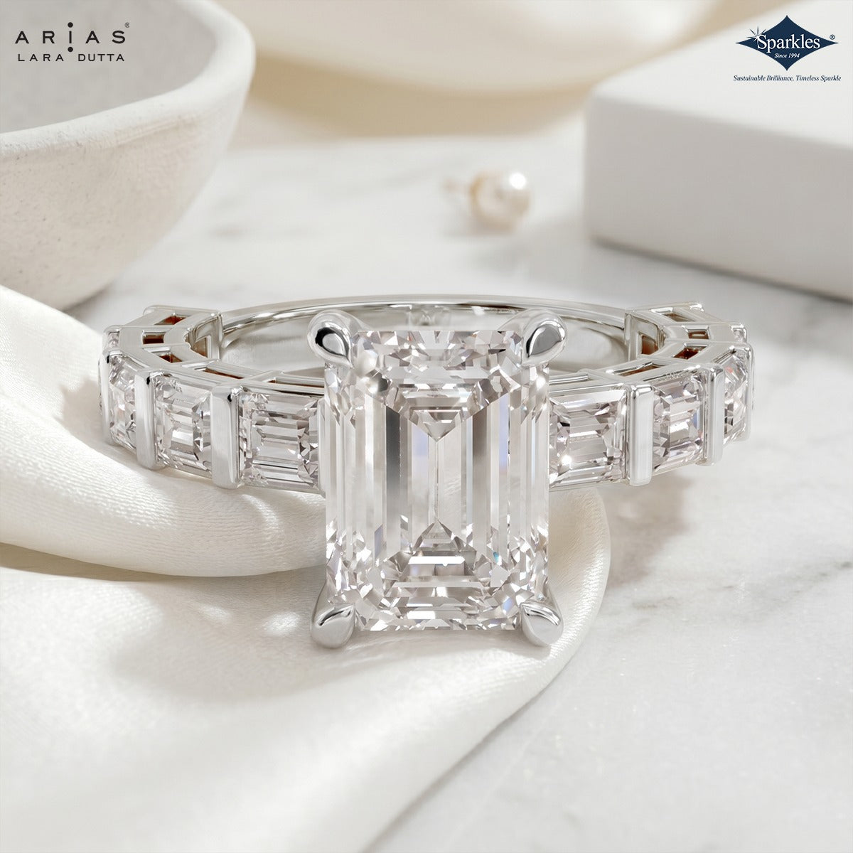 Arias by Lara Dutta Emerald Diamond Ring