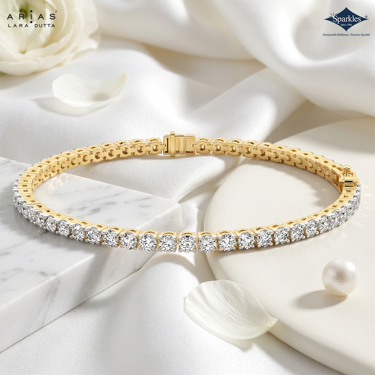 Arias by Lara Dutta Elegant Round-Cut Tennis Bracelet
