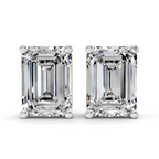 Sparkles Emerald Brillance Diamond Earring
