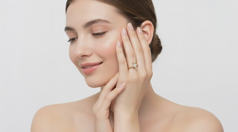 Load video: 0.098 Ct Cluster | 14K Yellow Gold